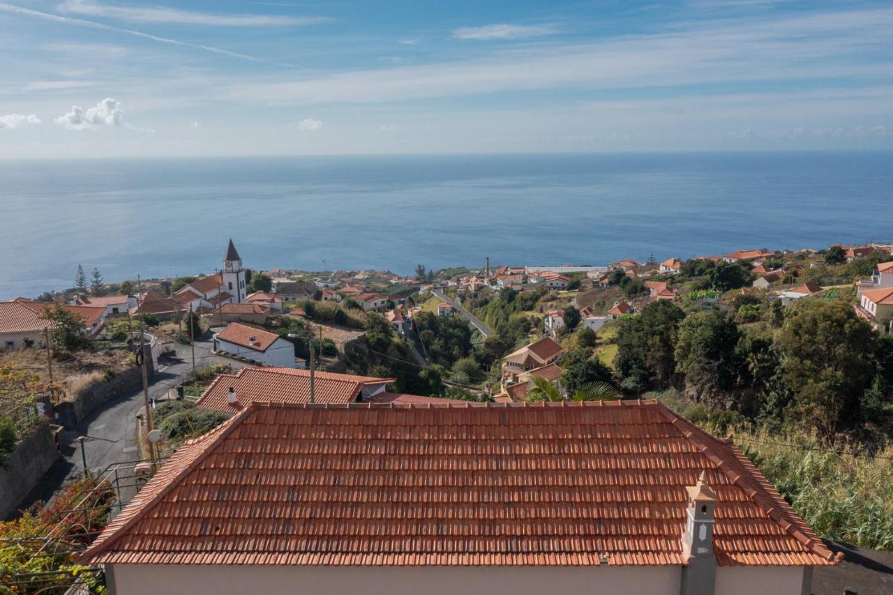 Cozy Villa Flora By Hr Madeira Estreito Da Calheta Eksteriør billede