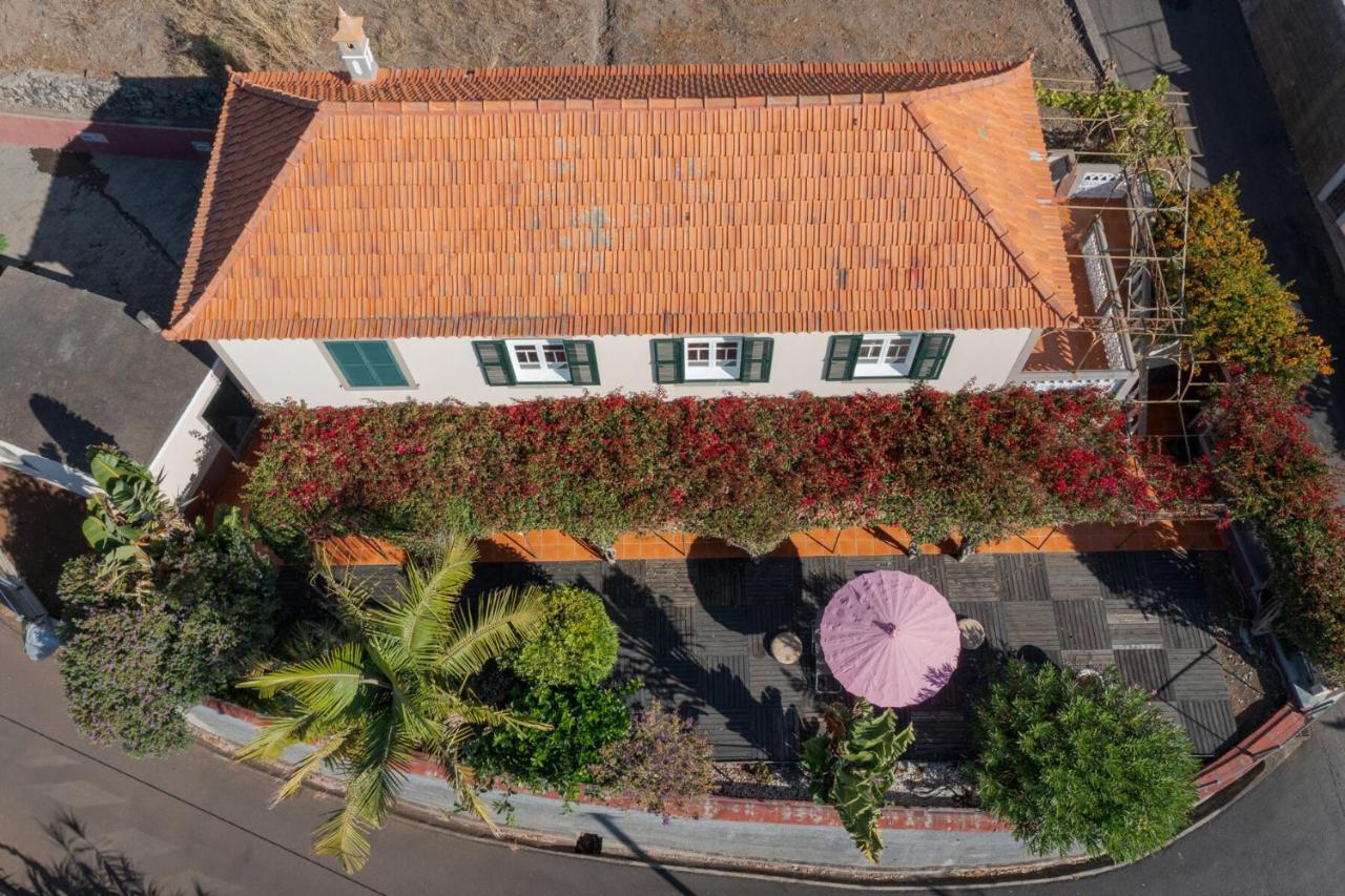 Cozy Villa Flora By Hr Madeira Estreito Da Calheta Eksteriør billede